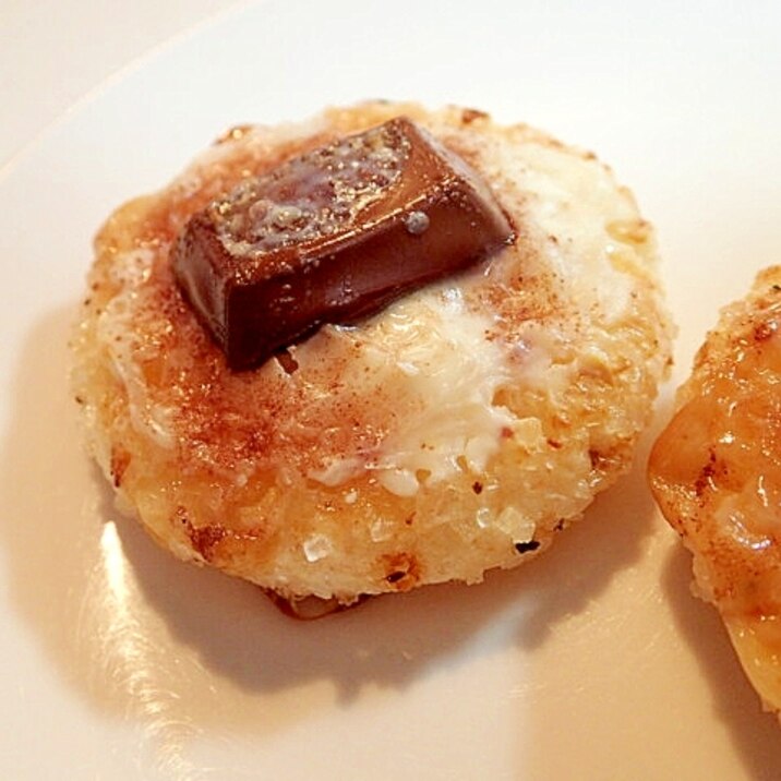 クリームチーズとビターチョコのザラメ煎餅